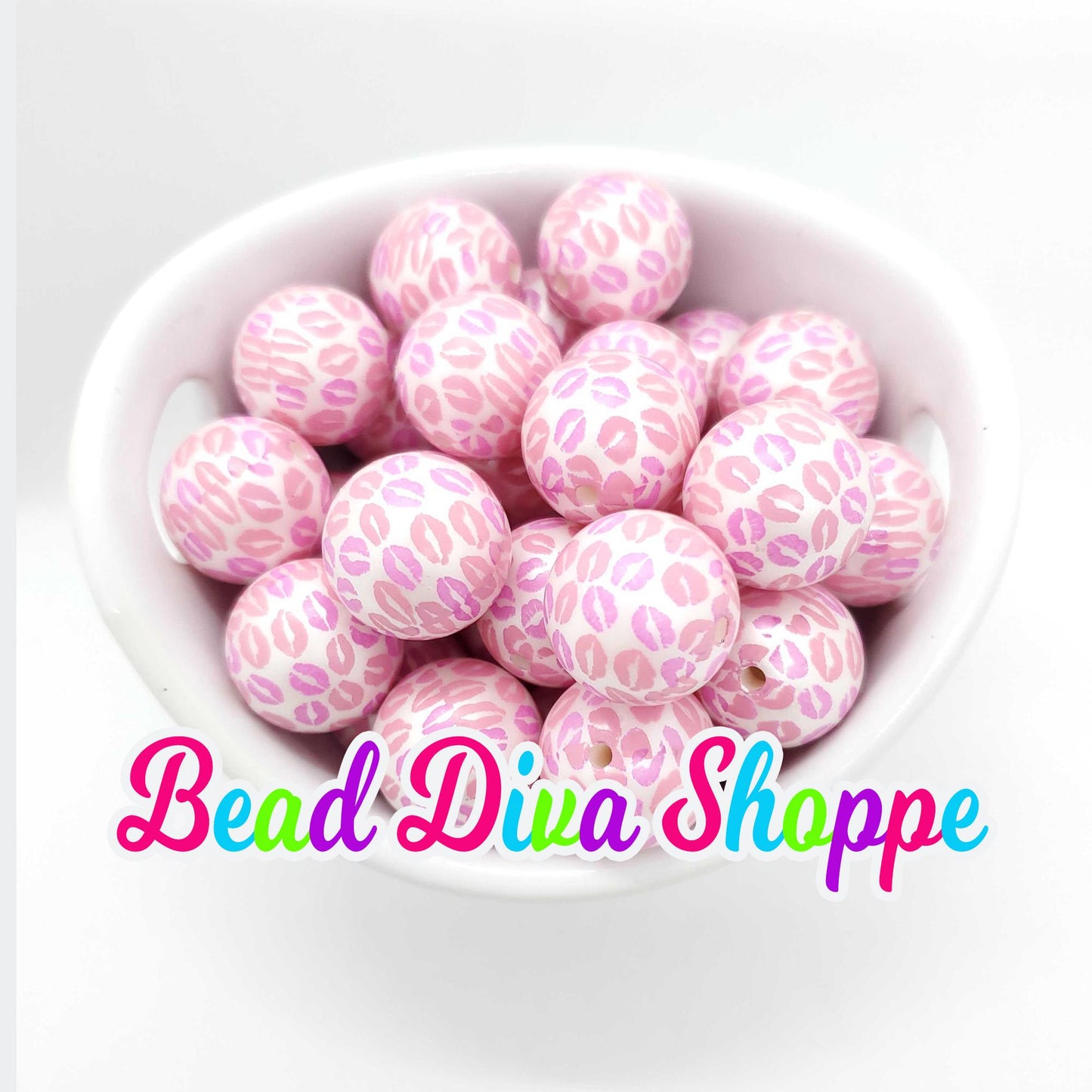 20mm - PINK KISSES Print Beads - Bubblegum - Round Acrylic Beads for Diy and Jewelry Making Supplies