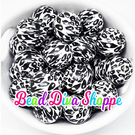 20mm -  WHITE / BLACK LEOPARD Cheetah Print Beads - Bubblegum - Round Acrylic Beads for Diy and Jewelry Making Supplies