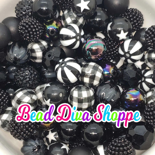 Set of 24 - 20mm - BLACK / WHITE Mix - Bead Lot -  Bead Mix - Bubblegum - Round Acrylic Beads for DIY and Jewelry Making Supplies