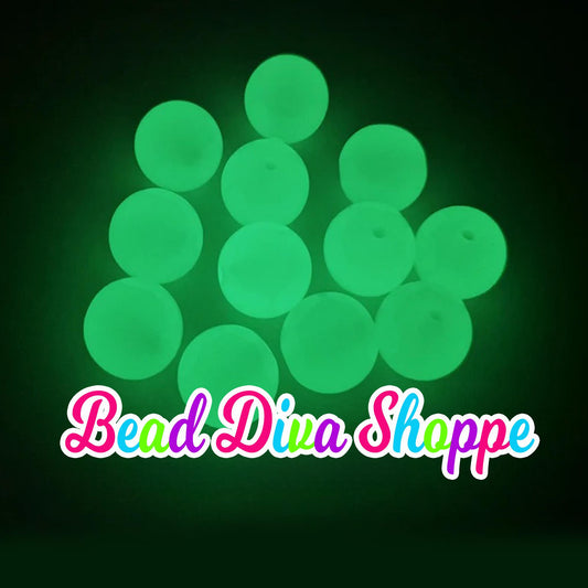 20mm - GLOW IN the DARK -  Solid Green  Beads - Bubblegum - Round Acrylic Beads for Diy and Jewelry Making Supplies - Halloween